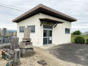 松本・西竹田共同墓地（まつもと・にしたけだきょうどうぼち）外観